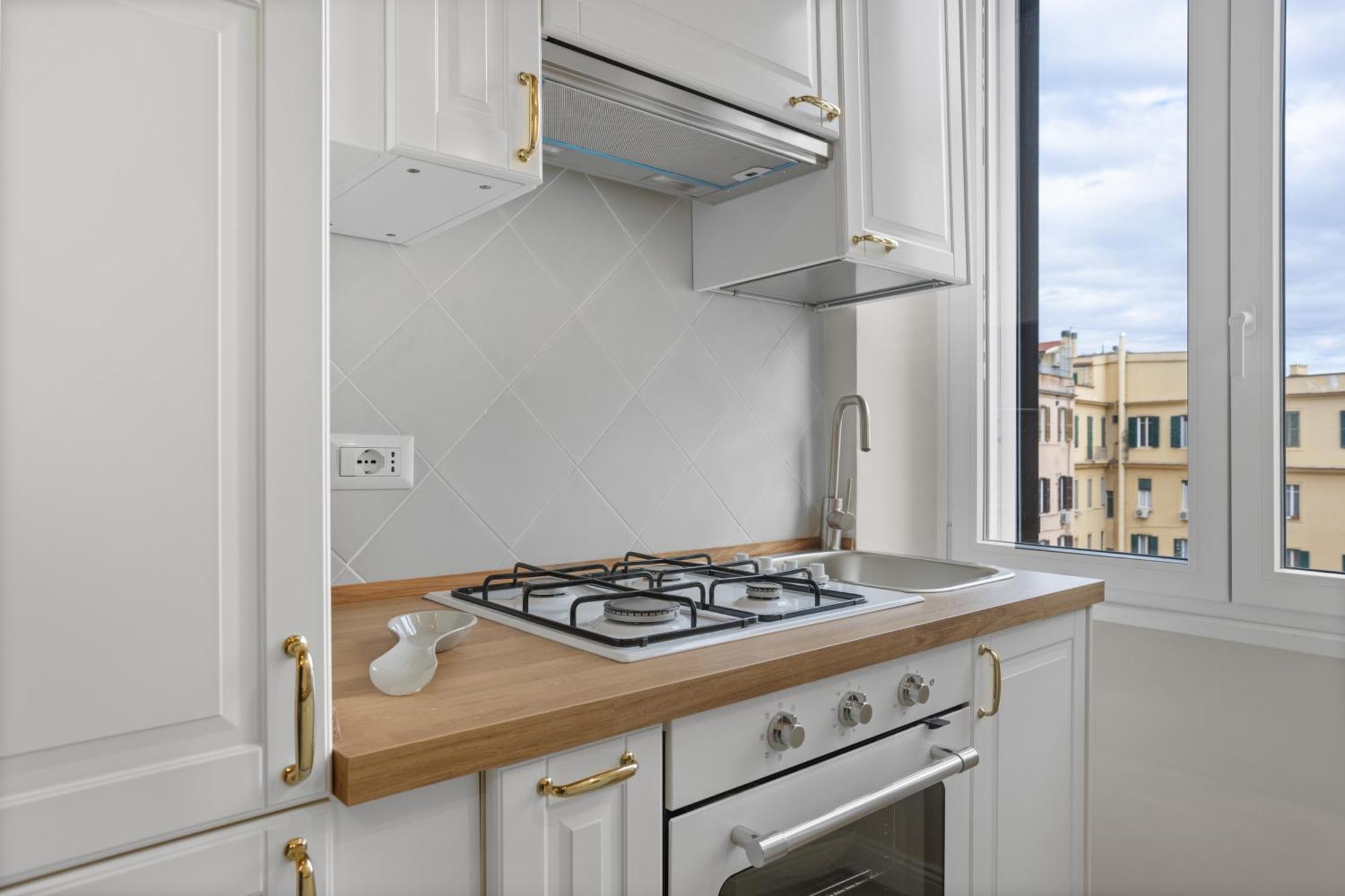 Michelangelo Prestige - Vatican Skyline Apartment
